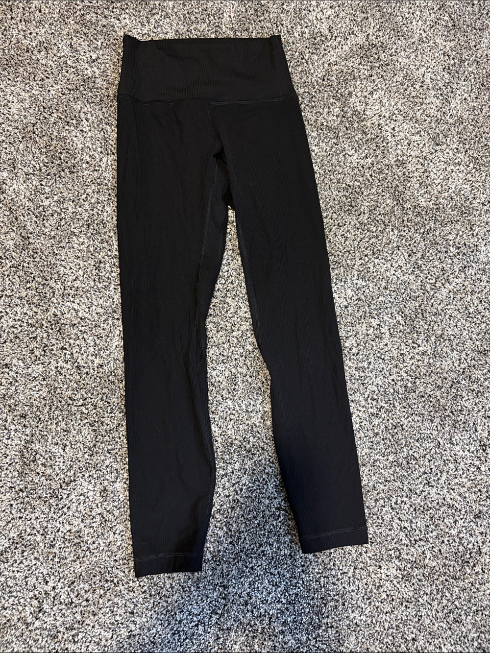 Lululemon Black High-Waist Ribbed Leggings Small